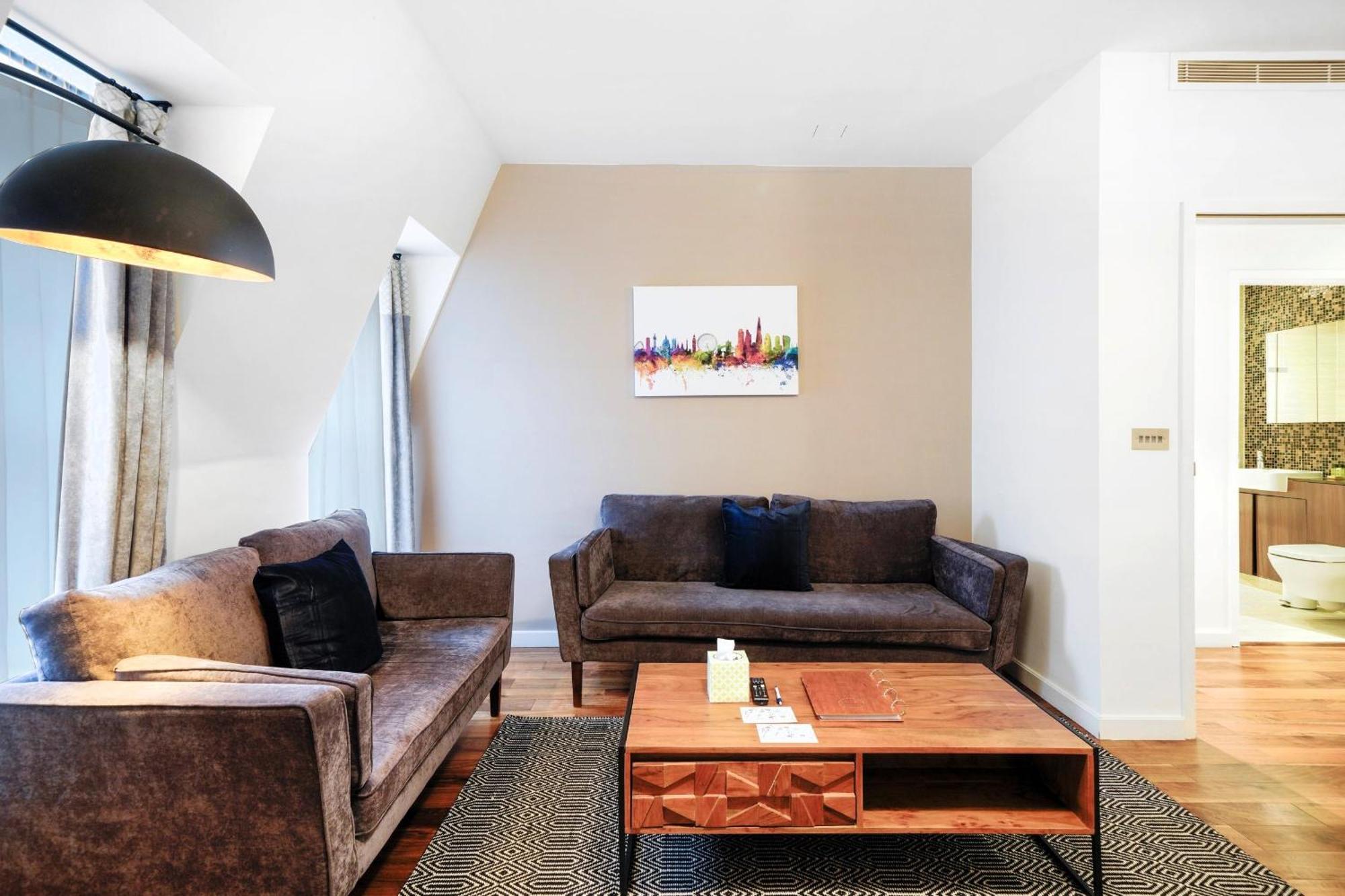 Monument Serviced Apartments By Lovelystay Londra Dış mekan fotoğraf