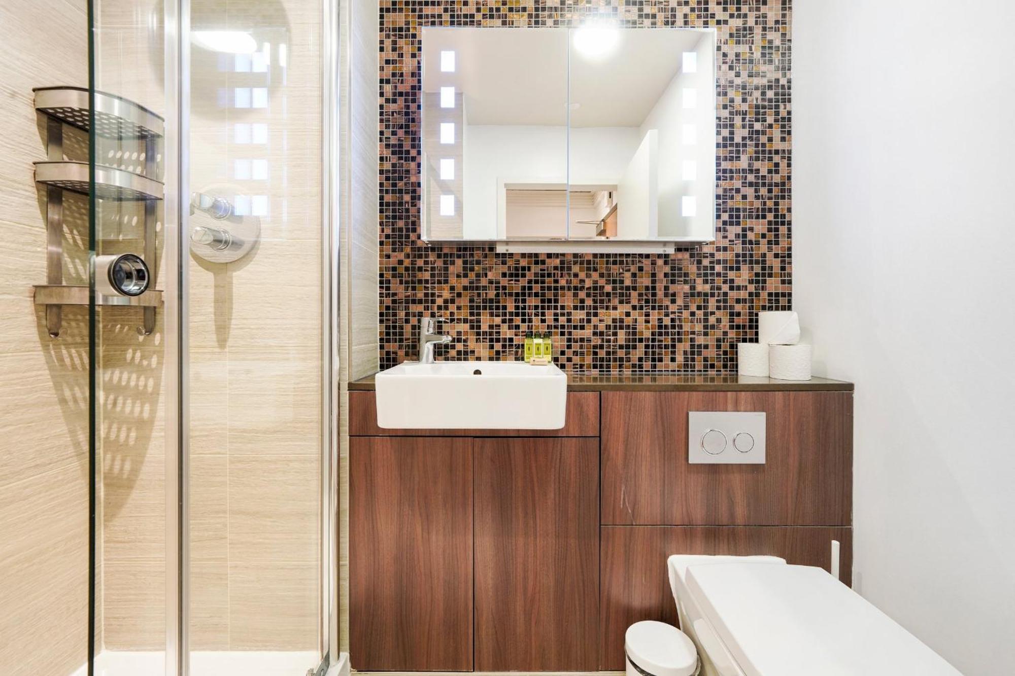 Monument Serviced Apartments By Lovelystay Londra Dış mekan fotoğraf