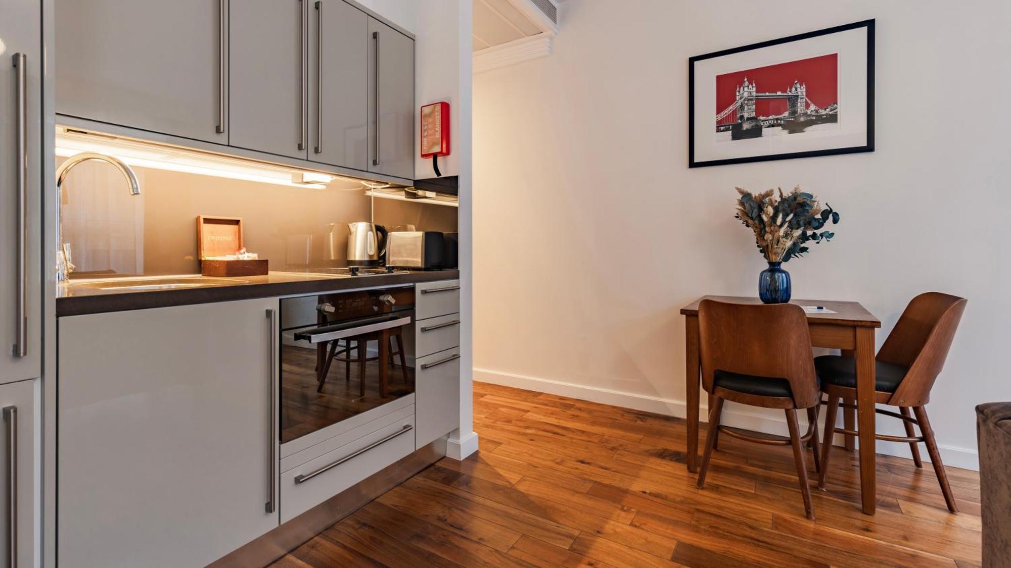Monument Serviced Apartments By Lovelystay Londra Dış mekan fotoğraf